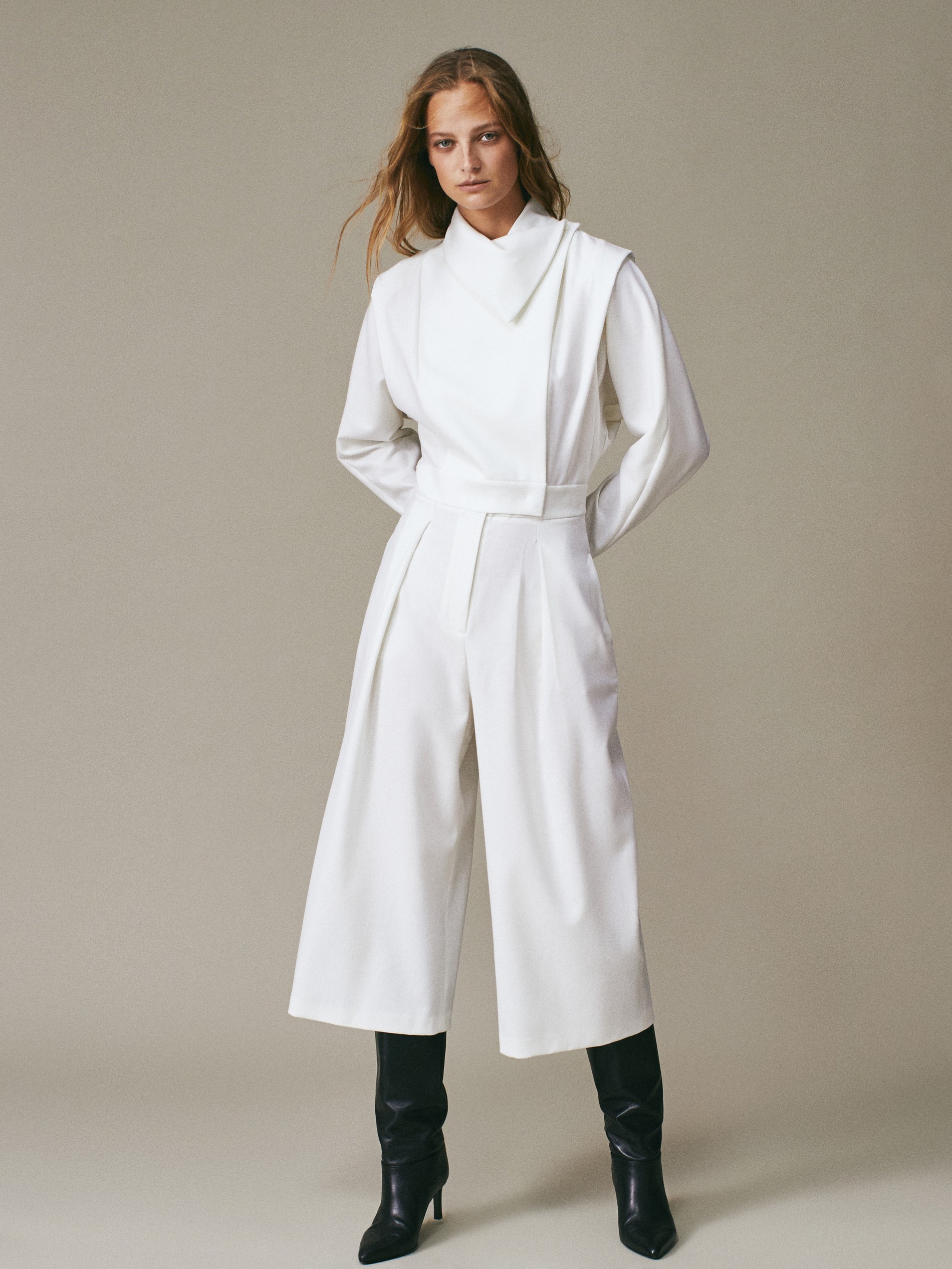 Massimo-Dutti-kombinezon-od-100-vune-1295-kn