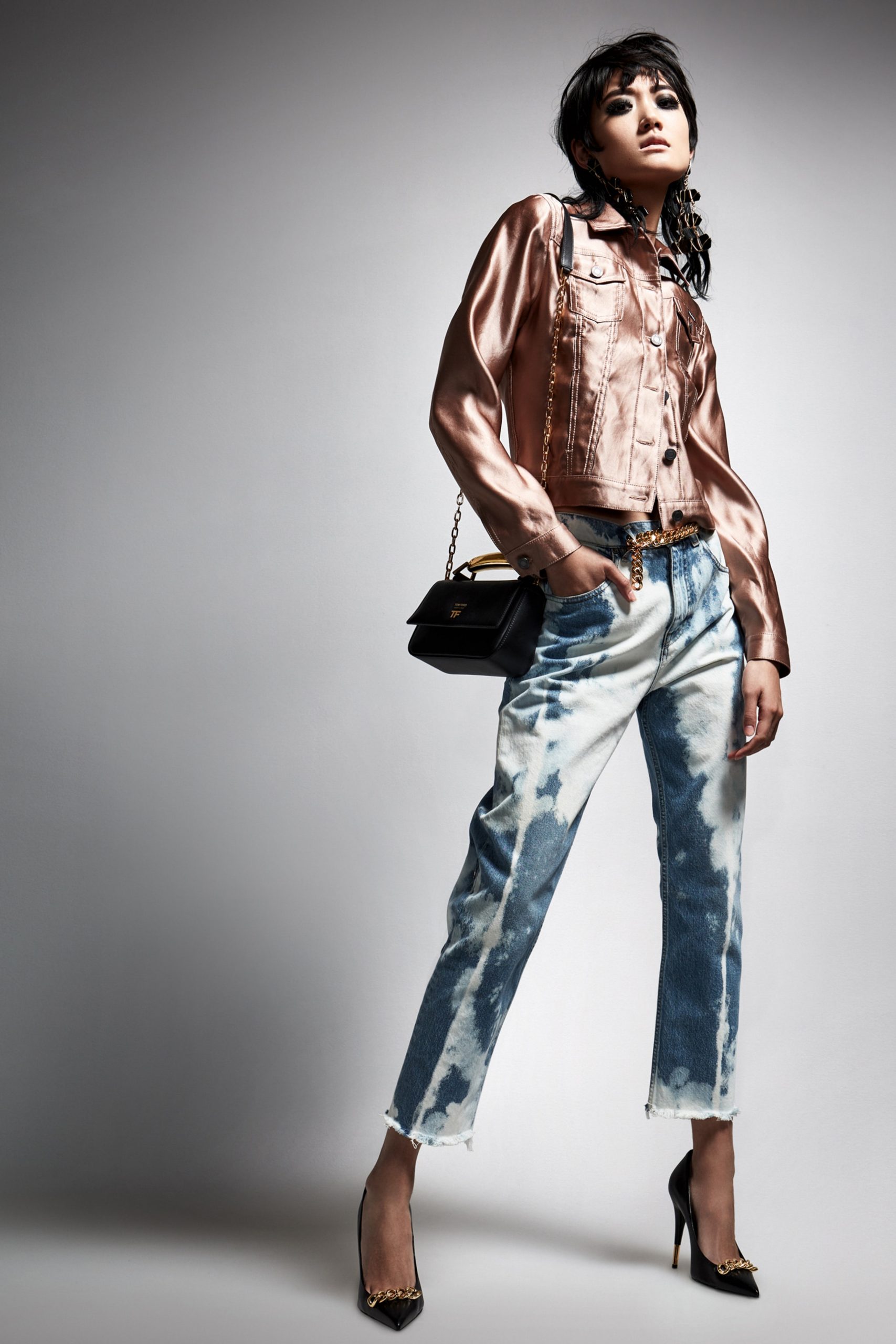 00011-TOM-FORD-FALL-21-RTW