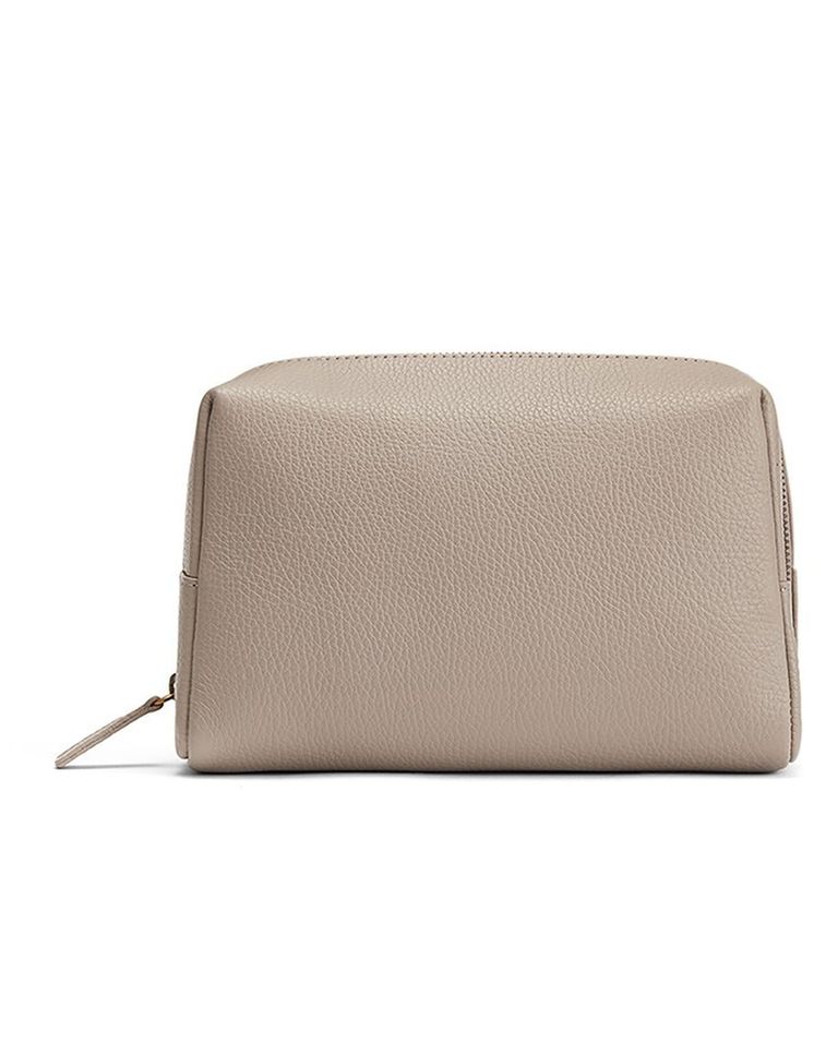 1626136630-pdp-white-hero-900x900-ho19-menstoiletrycase-stone-hero-9105-1626136585