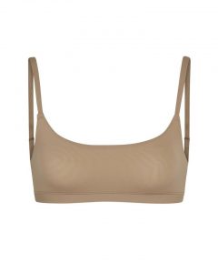 1626447865-skims-bra-br-scn-2025-des-fl-380c9076-5f2a-4b18-a5c6-b616b6d5753d-1456x-1626447793