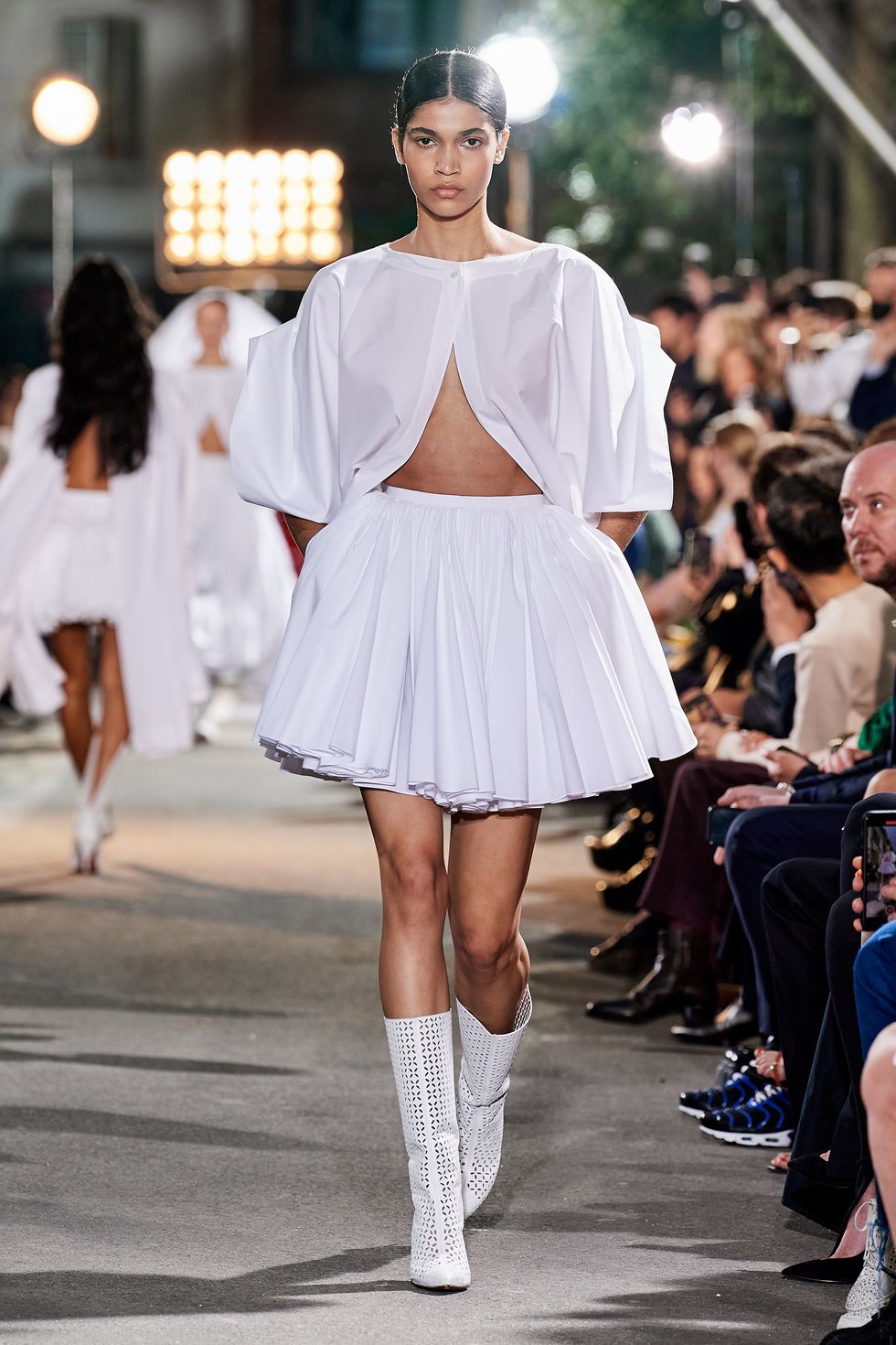 alaia-ws22-36-1625597051