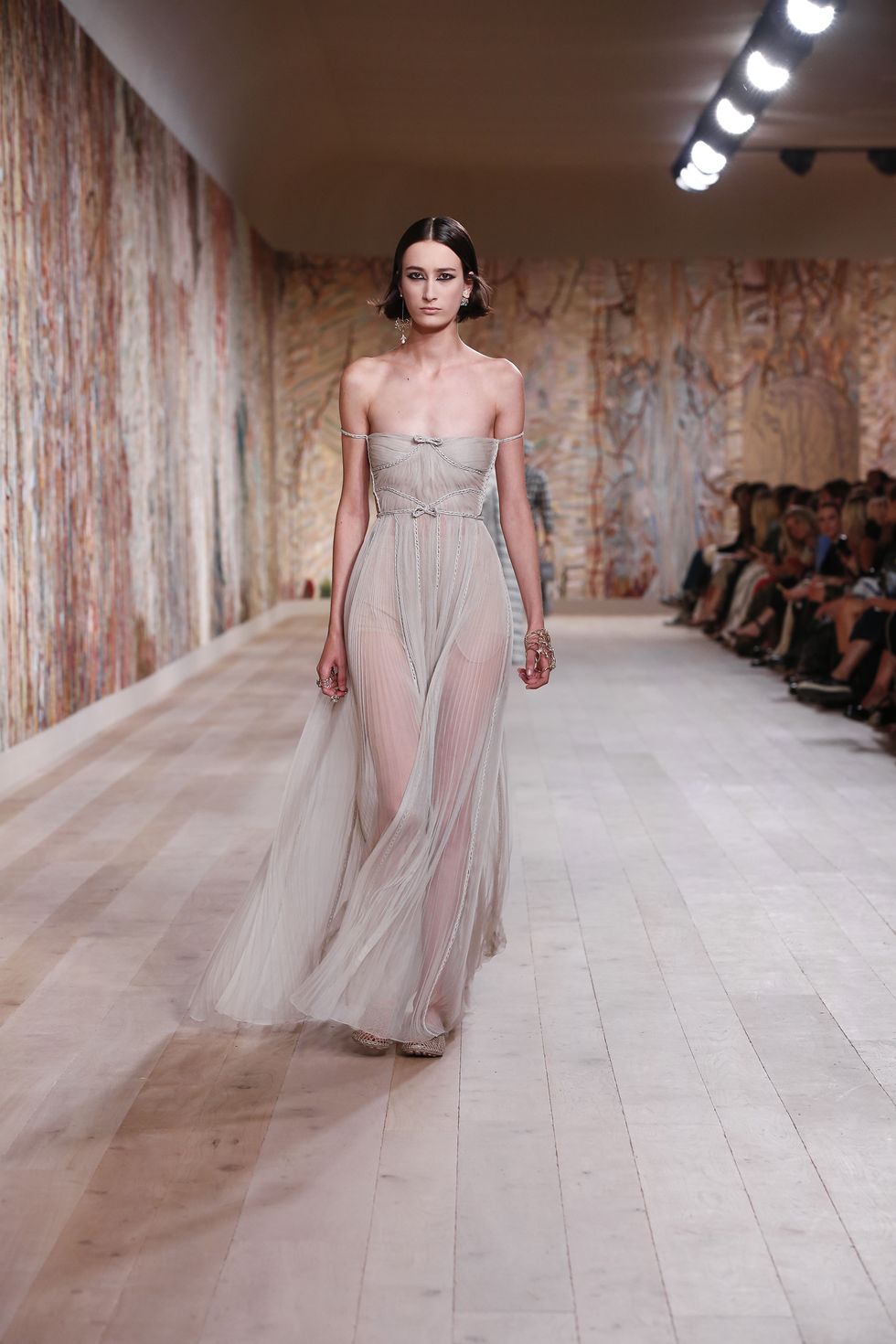 dior-hc-aw21-22-look-17-1625581716
