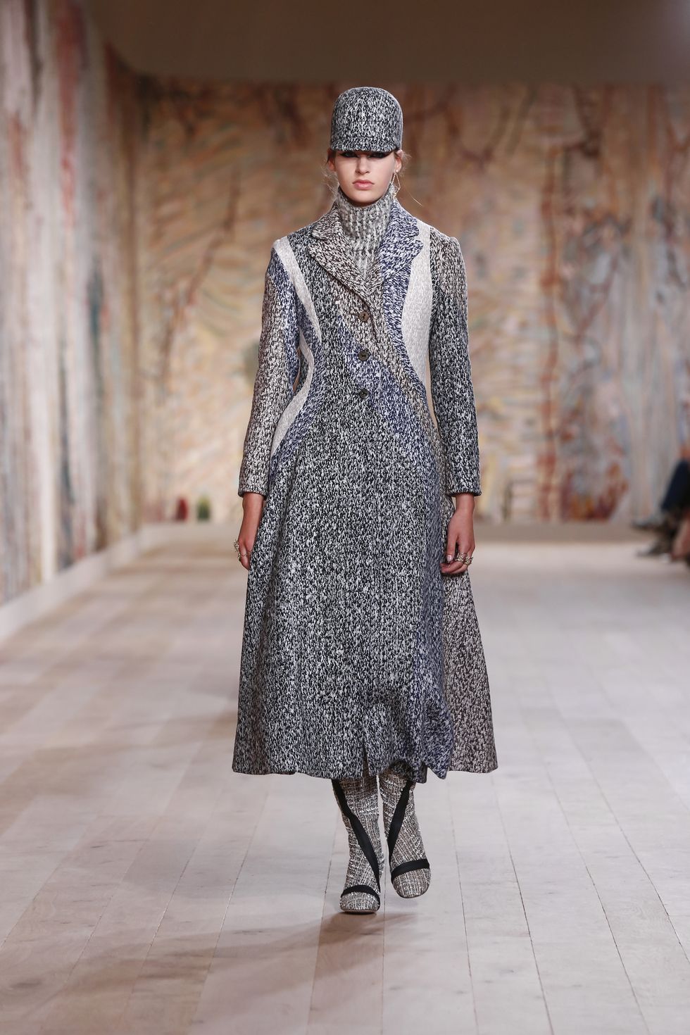 dior-hc-aw21-22-look-53-1625581729