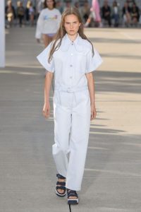 large_Baum Und Pferdgarten SS22 look 15