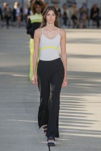 large_Baum Und Pferdgarten SS22 look 24