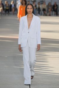 large_Baum Und Pferdgarten SS22 look 3