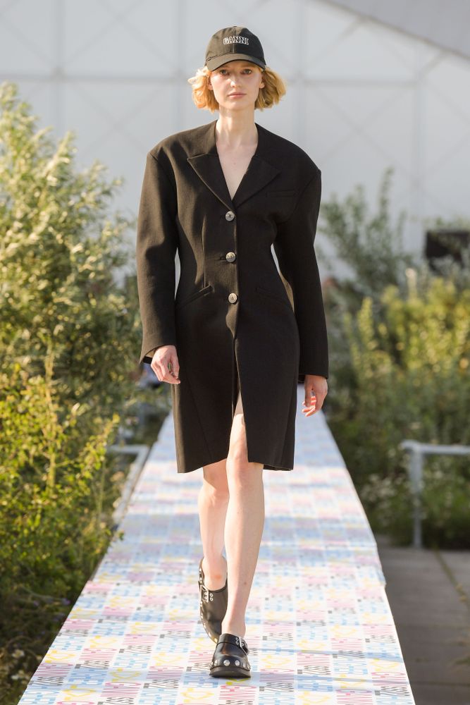 large_Ganni SS22 look 15