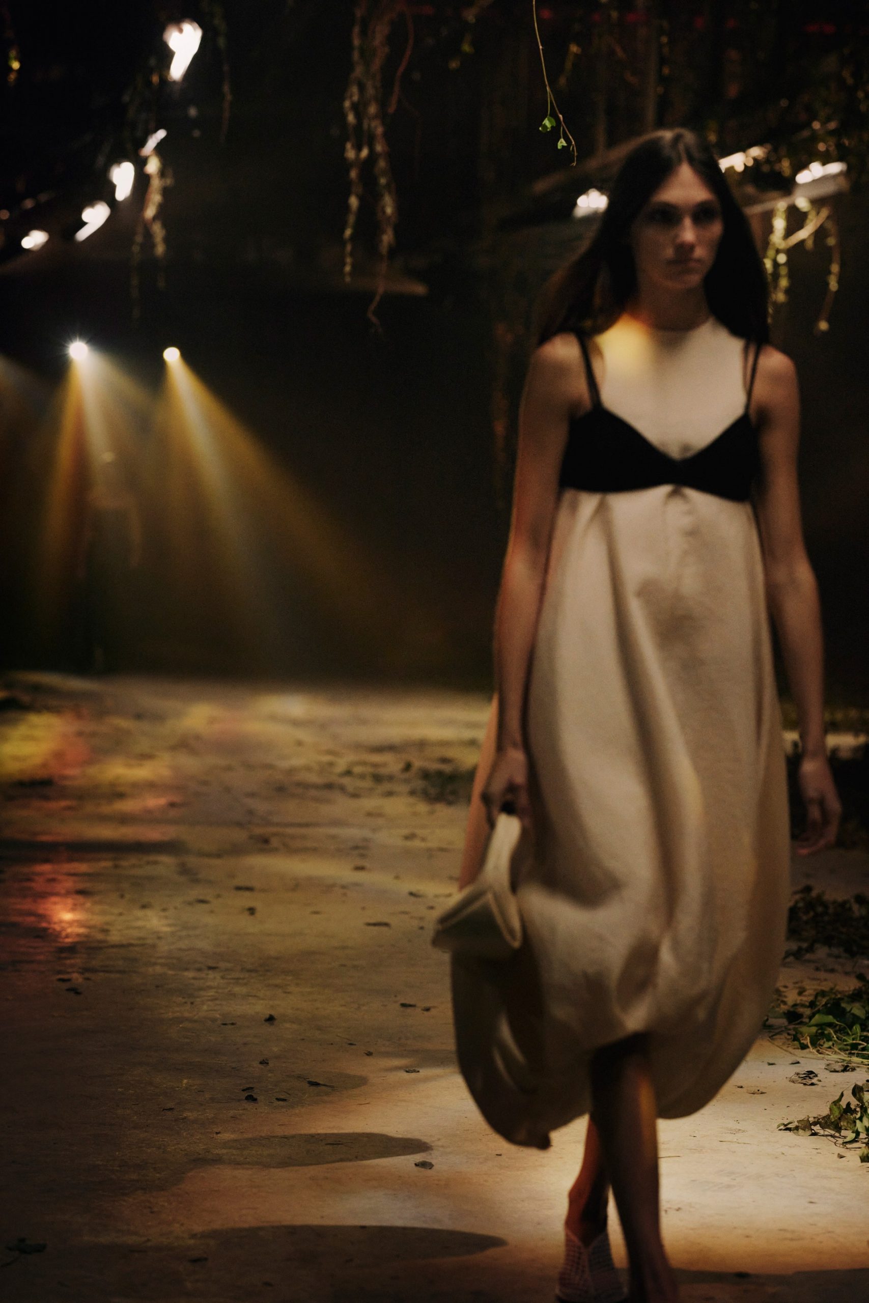 00005-Khaite-Spring-22-NewYork-credit-khaite