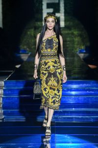 fendi-versace-vendace-milan-fashion-week-runway-20