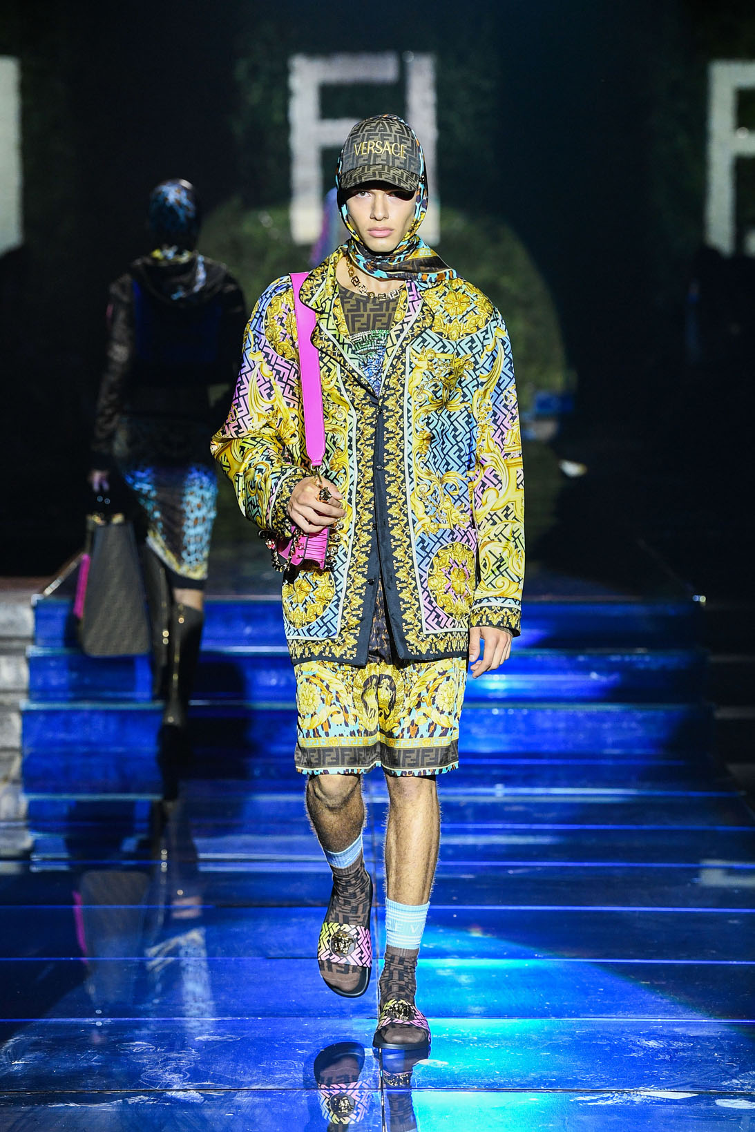 fendi-versace-vendace-milan-fashion-week-runway-6