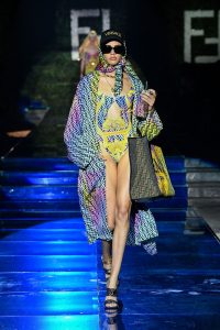 fendi-versace-vendace-milan-fashion-week-runway-7