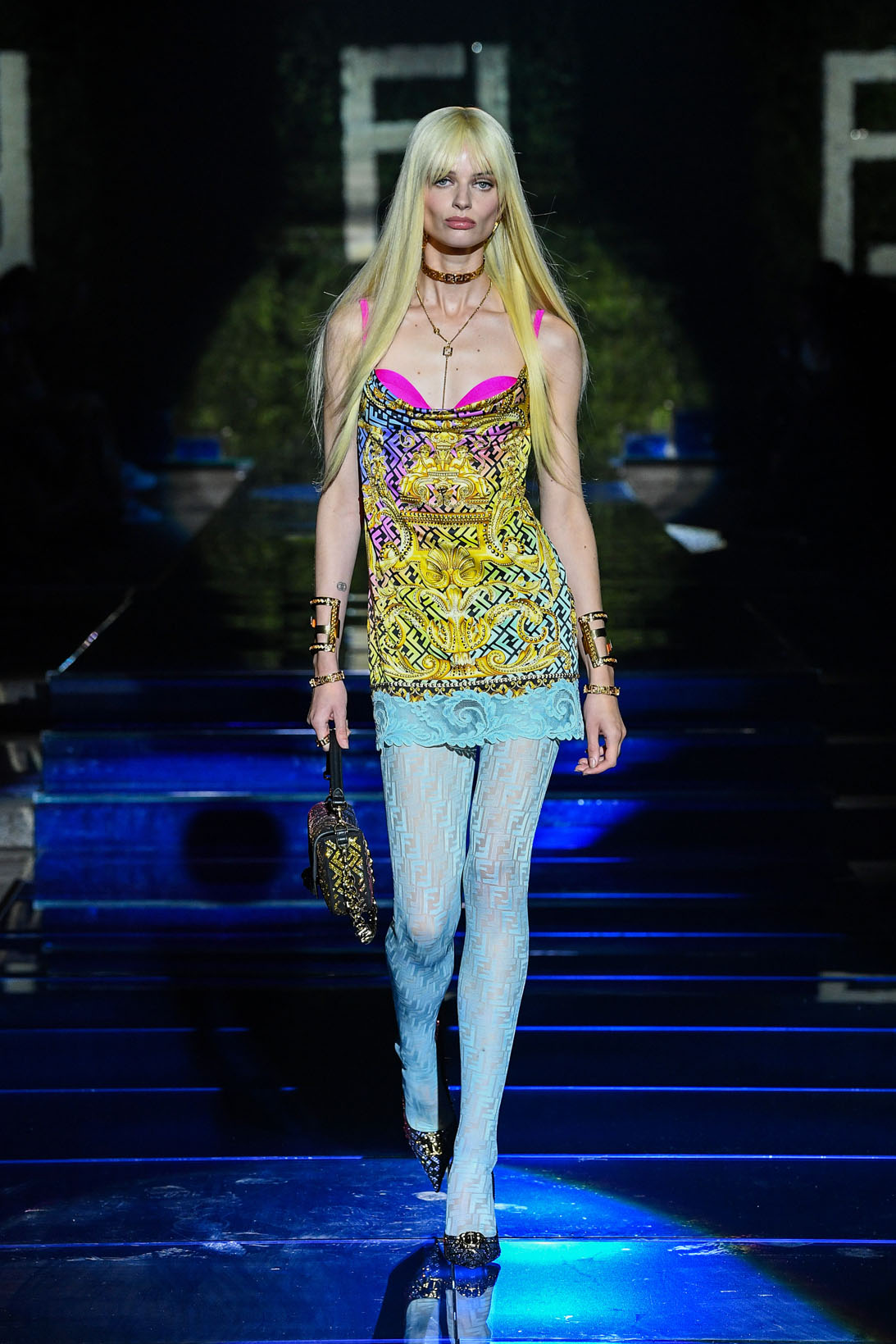 fendi-versace-vendace-milan-fashion-week-runway-8