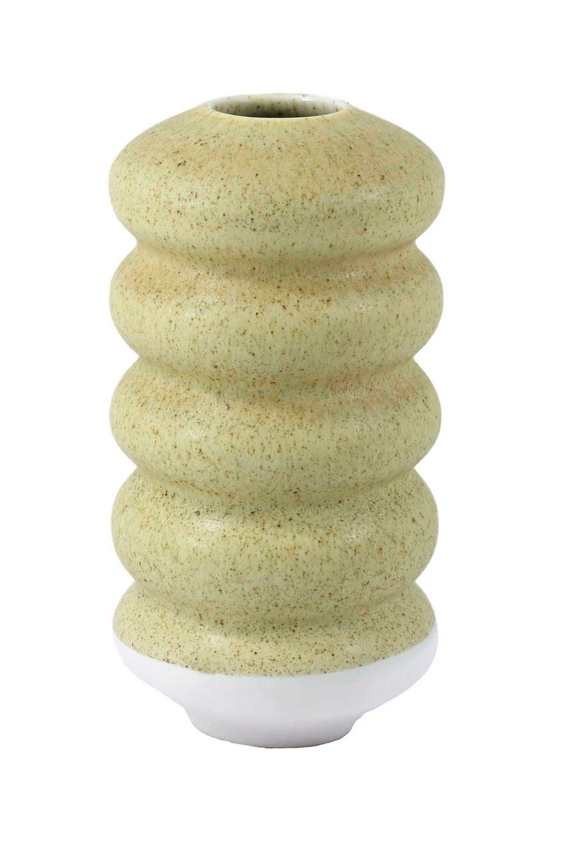 large_23_1631622481339_hana_goldenfur_1