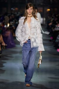 00003-Valentino-Spring-22-RTW-Paris-credit-gorunway