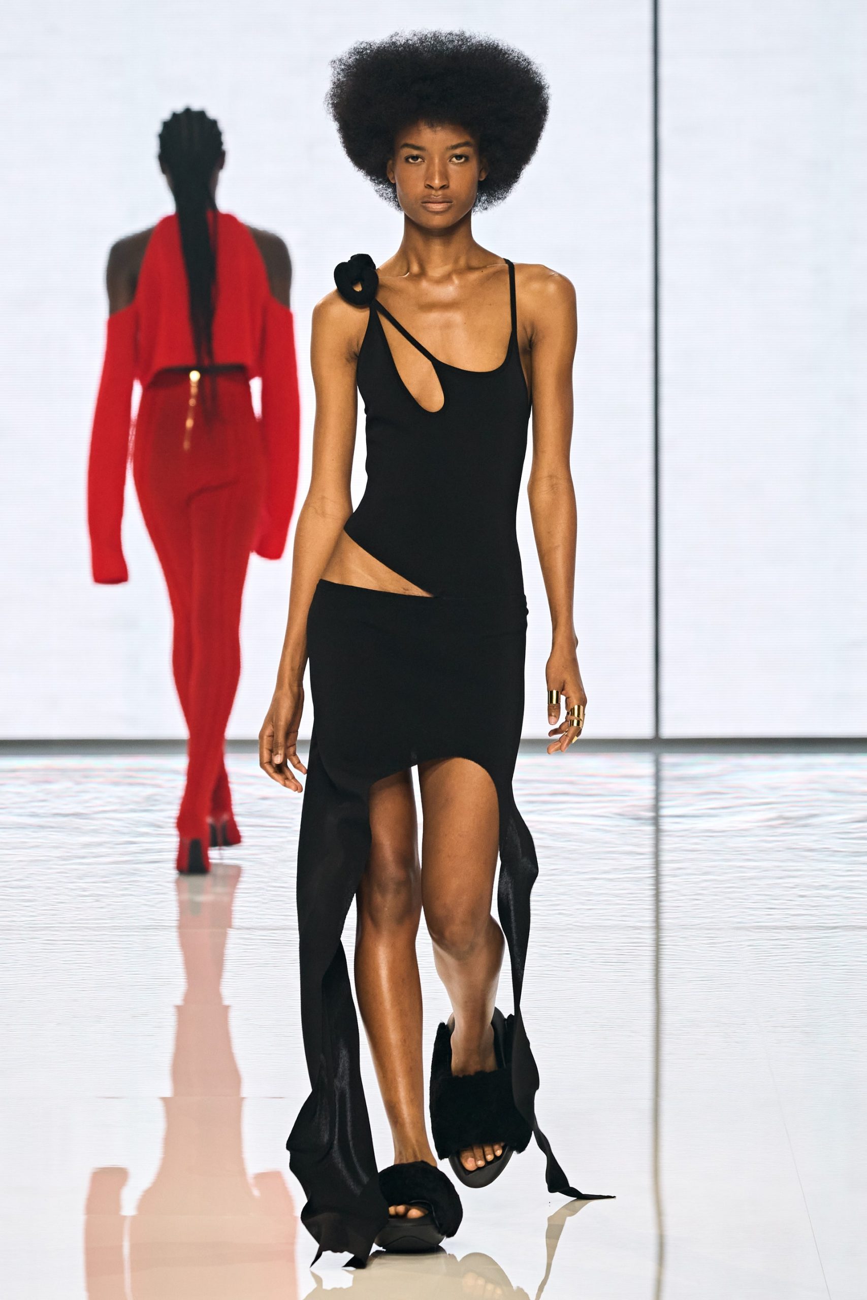 00006-BALMAIN-Spring-22-RTW-Paris-credit-gorunway