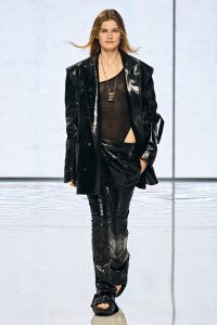 00035-BALMAIN-Spring-22-RTW-Paris-credit-gorunway