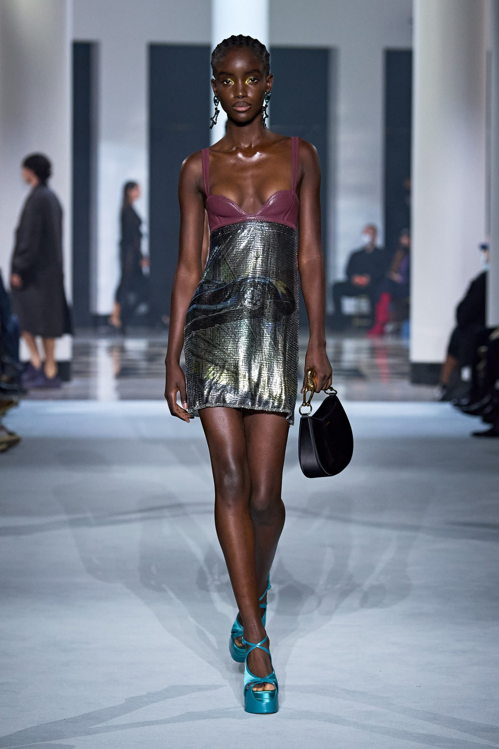 00037-Lanvin-RTW-Spring-22-Paris-credit-Gorunway