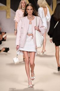00040-Chanel-Spring-22-RTW-Paris-credit-gorunway