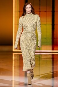 00113-BALMAIN-Spring-22-RTW-Paris-credit-gorunway