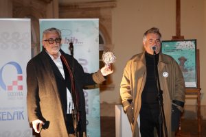 Ismet Efendic, Ivica Propadalo sa stiluetom