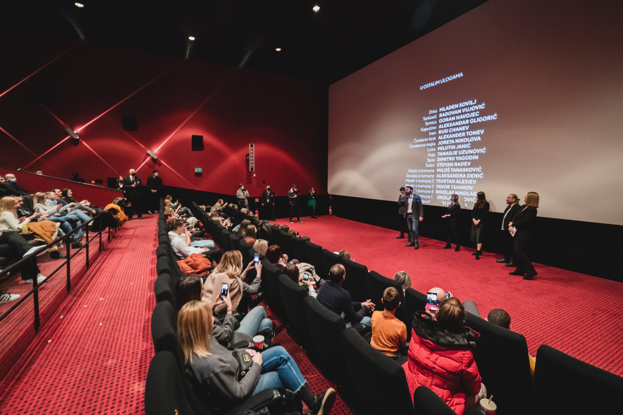 Juzni vjetar_premijera_27