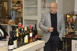 Ivica Dobrinčić preddstavlja udrugu Kvarner Wines