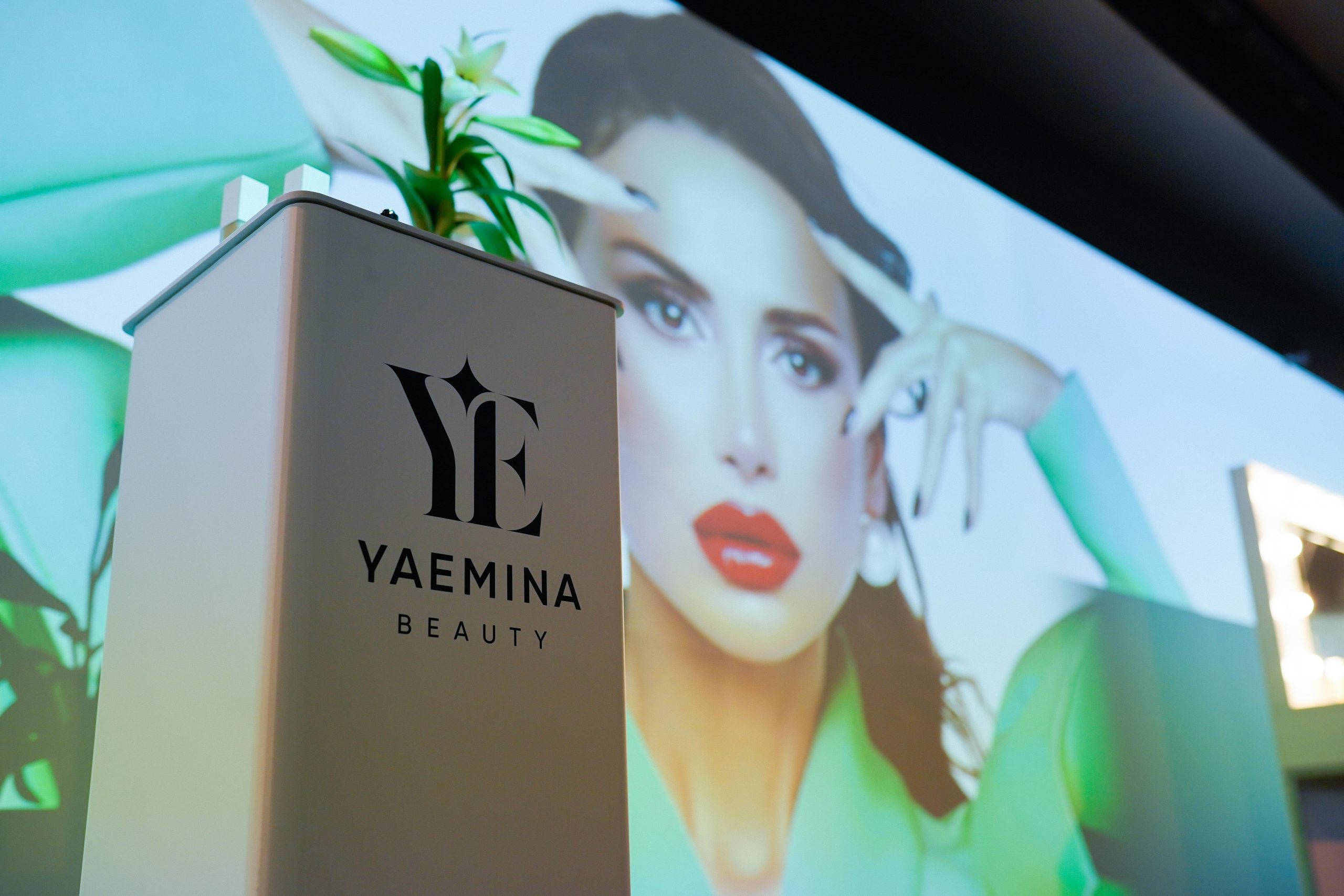 Yaemina Beauty 02