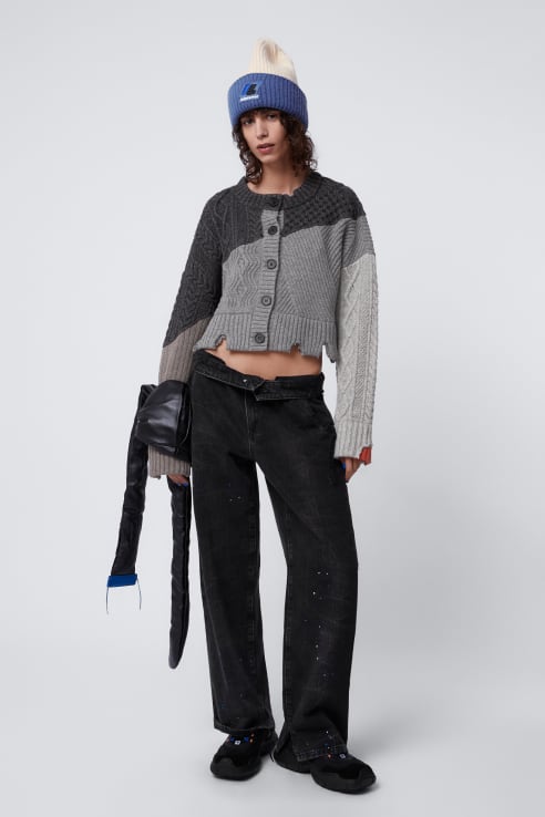 aw21-north-ader-error-woman.layout.layout-1024-711e93a1a5c5e792de5d8238b46d9a0840257dd0-FILL-0.667_0