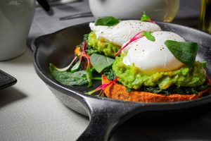 10_Florentine avokado tost s posiranim jajem