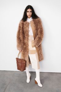 Pre-Fall 2022 kolekcije Modna odvažnost, šarene boje i povratak klasici mixer.hr 35