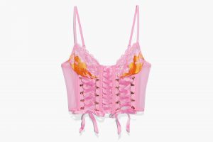 RIHANNA180122_PROD-LACE-D-UP-STRAPPY-CAMI-SQ2250604-10493-LAYDOWN-A