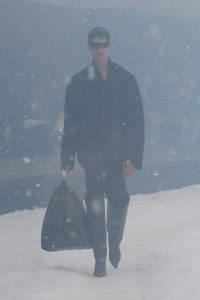 Balenciaga mixer.hr 14