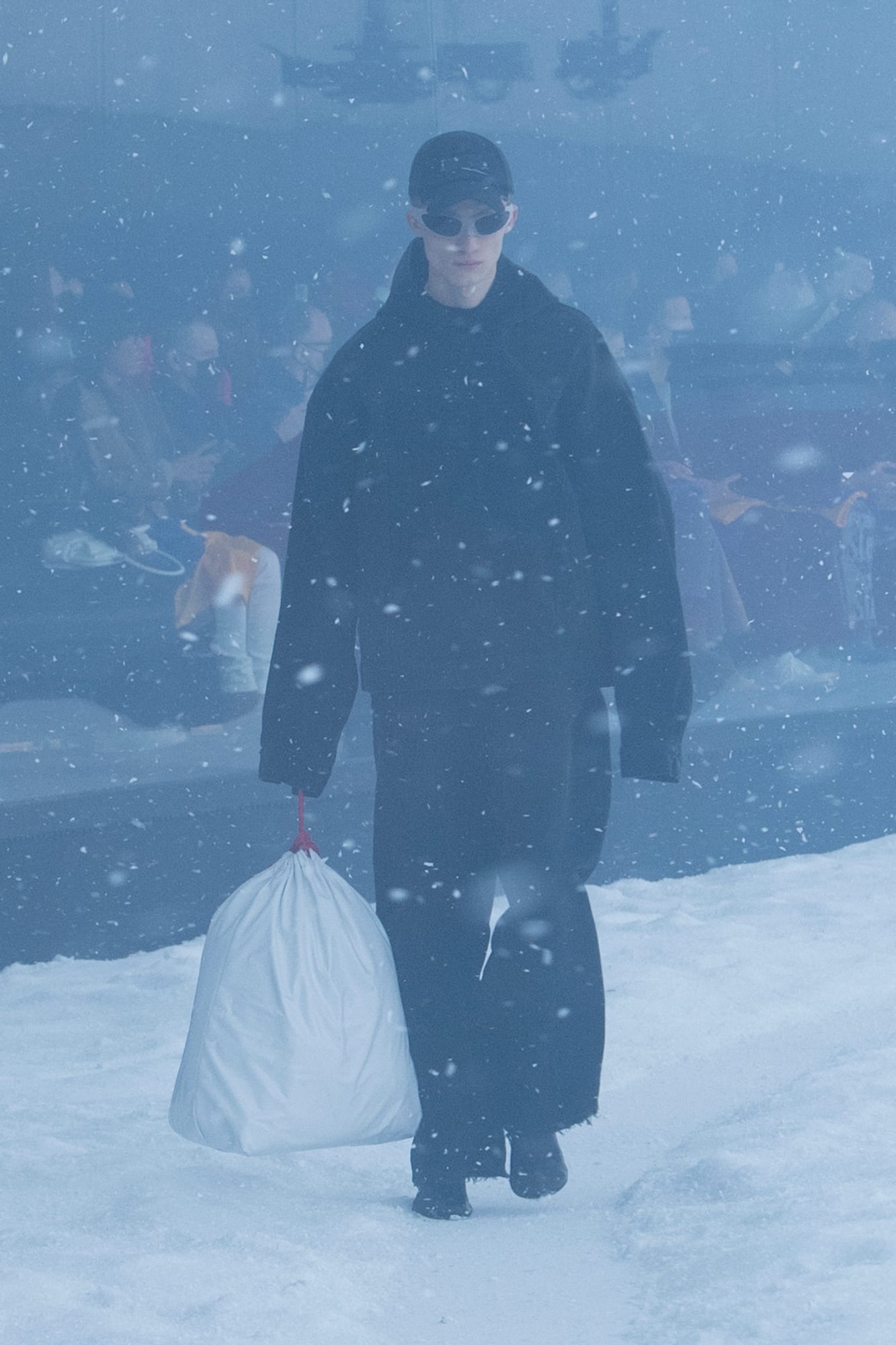 Balenciaga mixer.hr 54