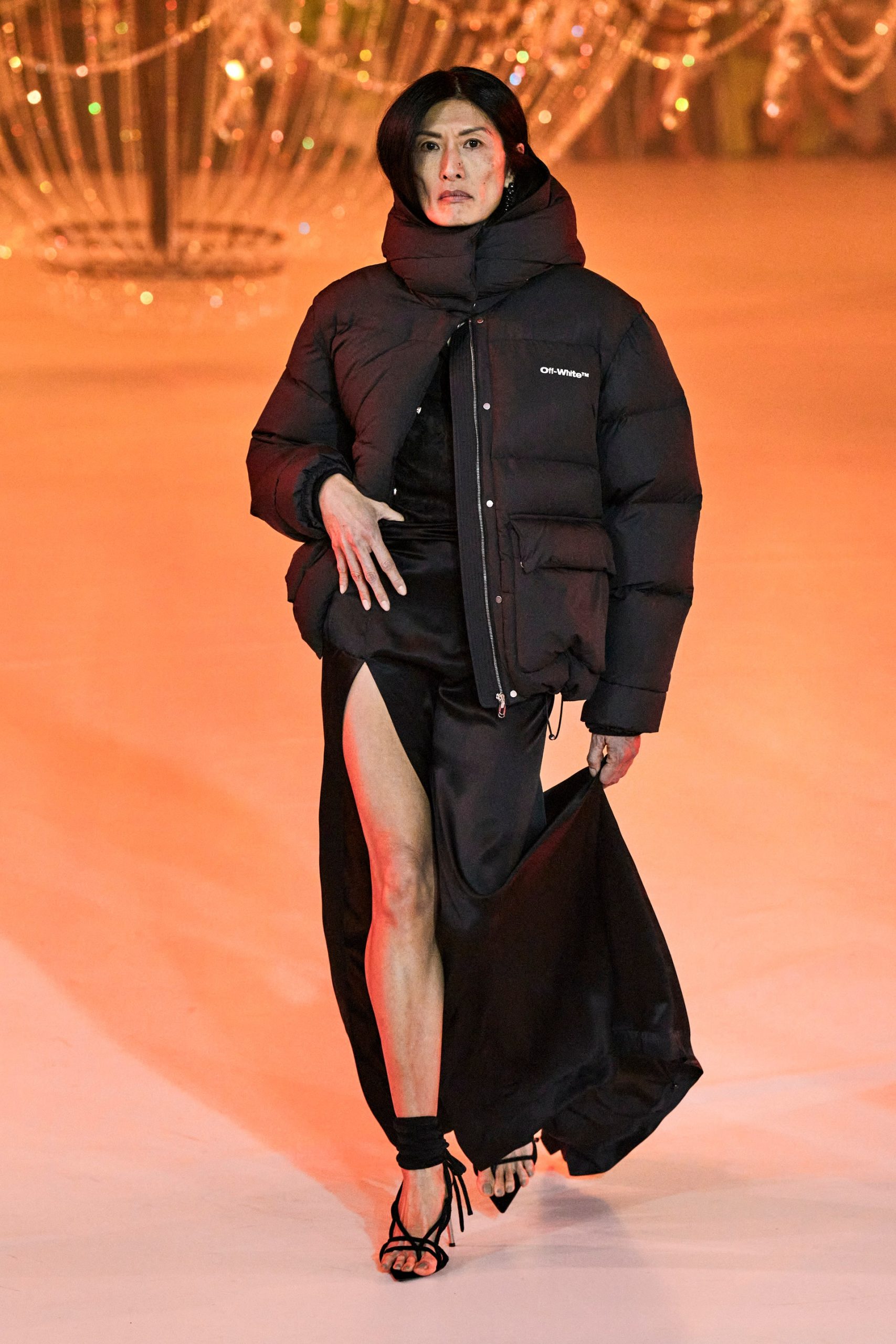 off white mixer.hr 10