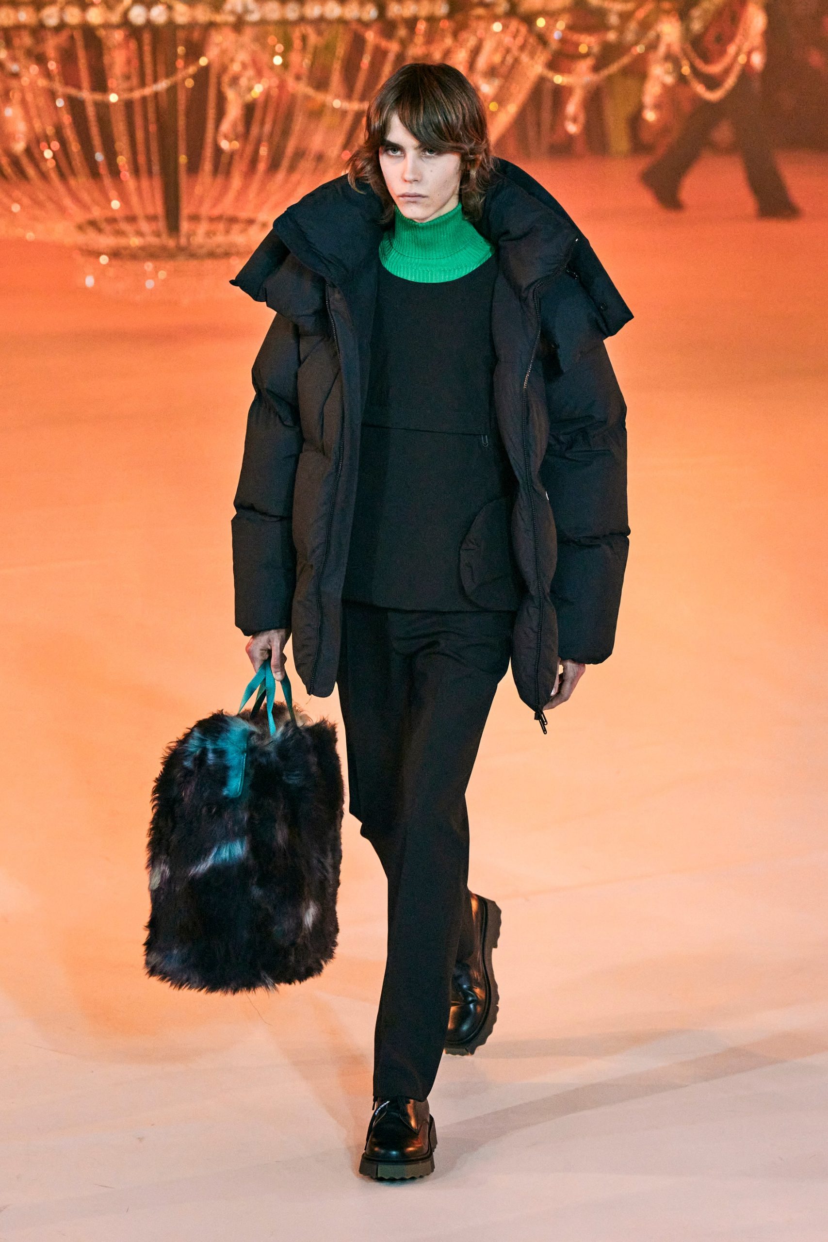 off white mixer.hr 18