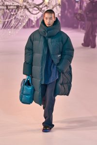 off white mixer.hr 20