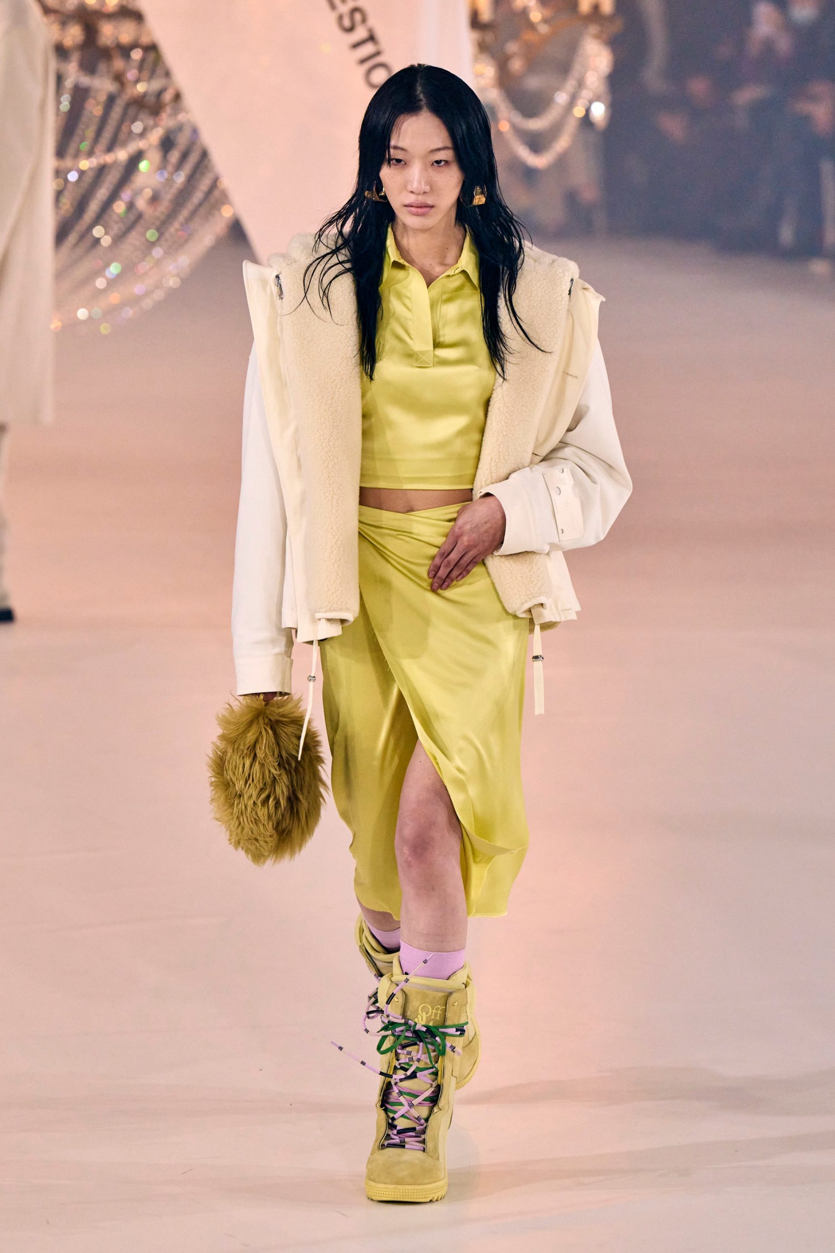 off white mixer.hr 25