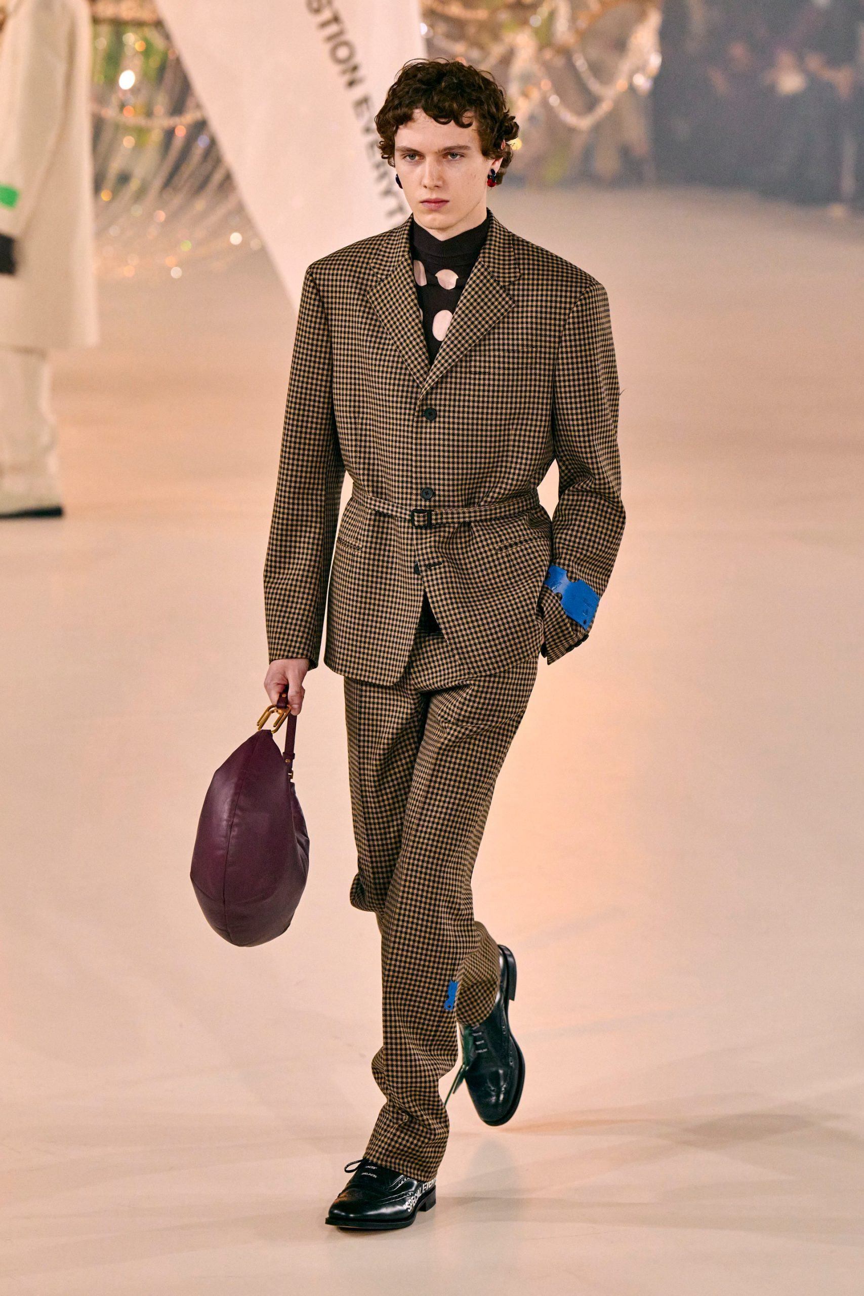 off white mixer.hr 31