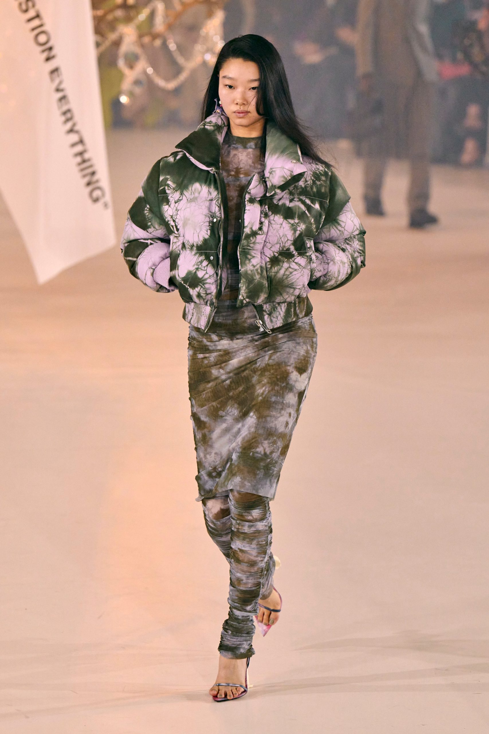 off white mixer.hr 45