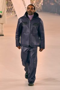 off white mixer.hr 48