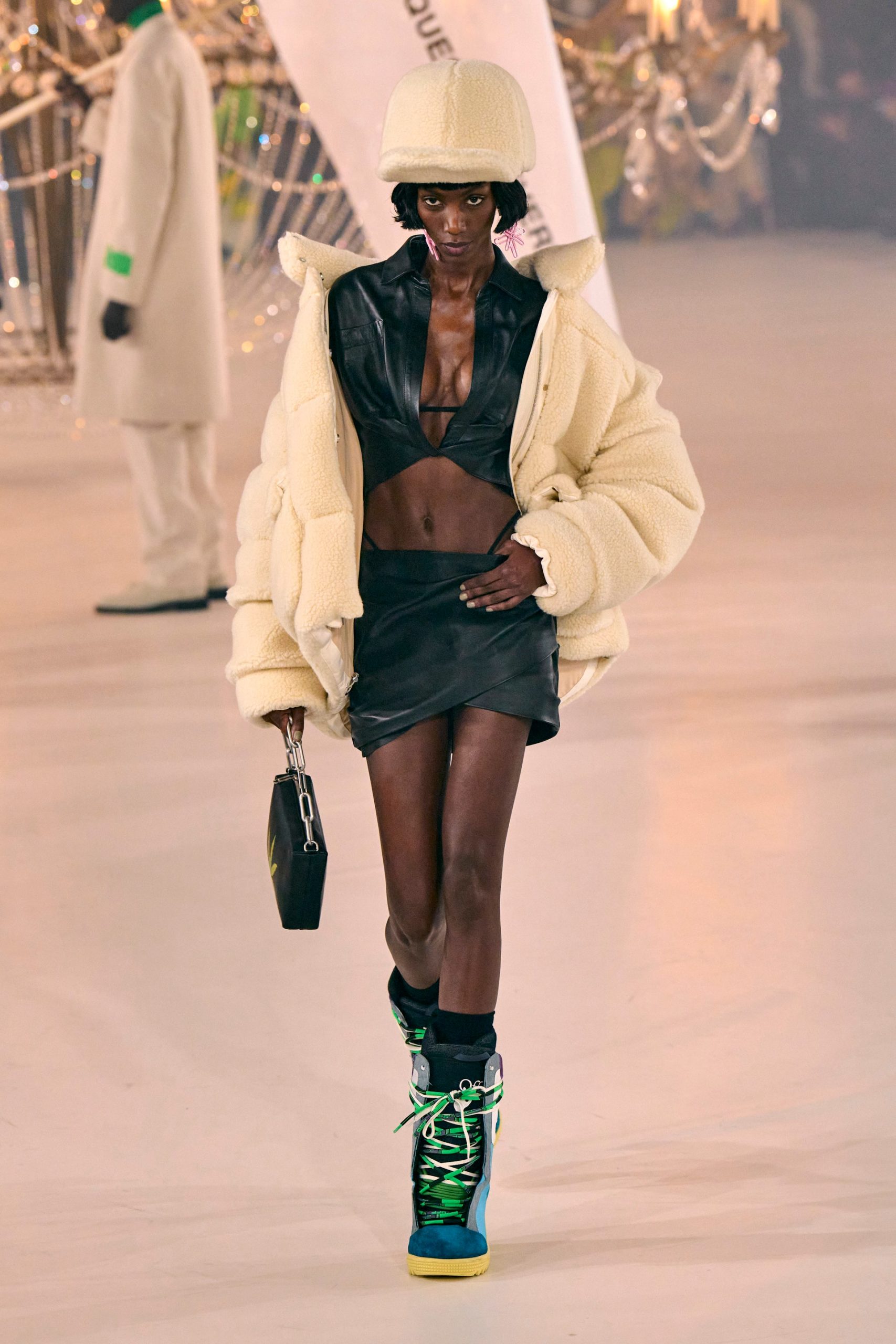 off white mixer.hr 51