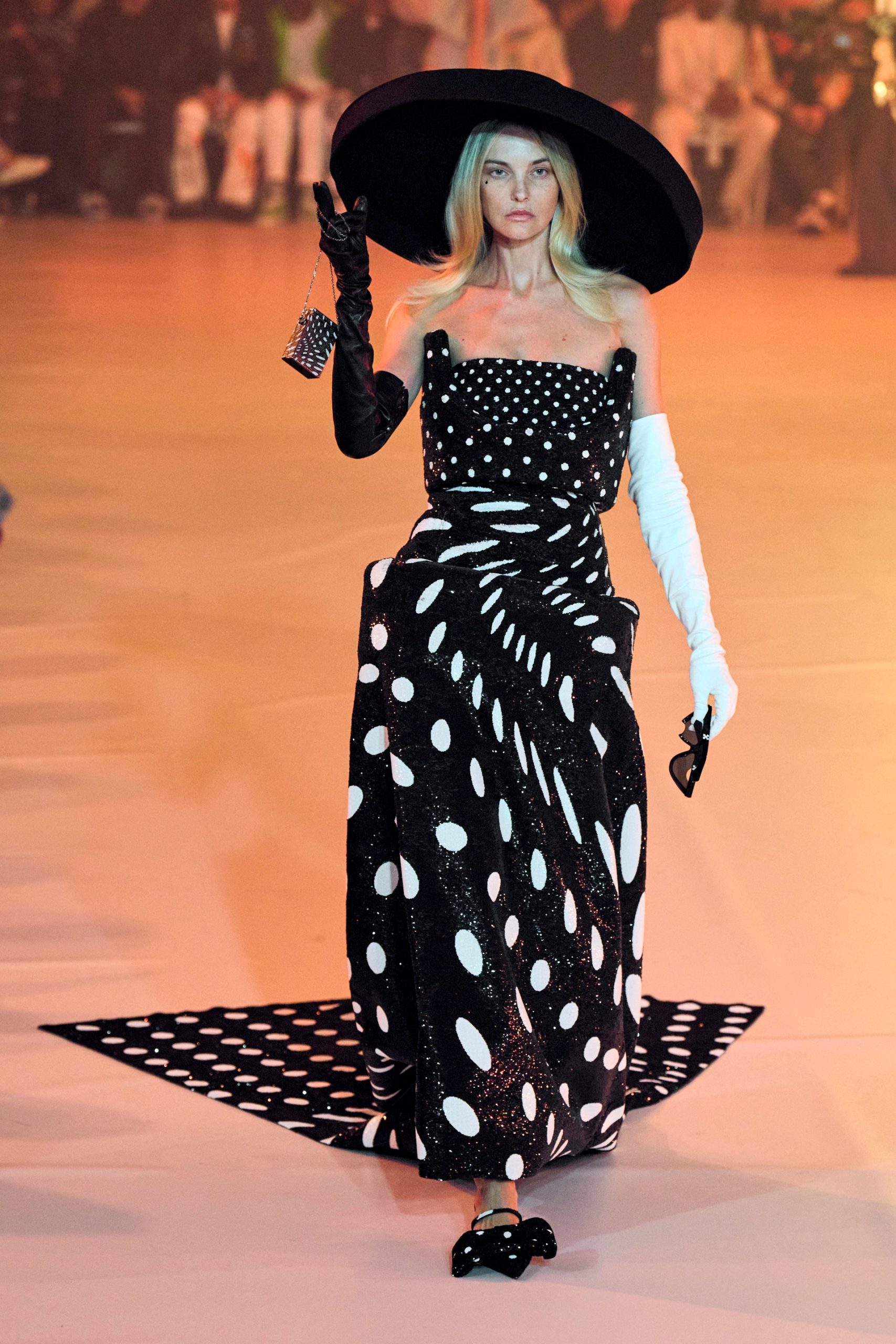 off white mixer.hr 75