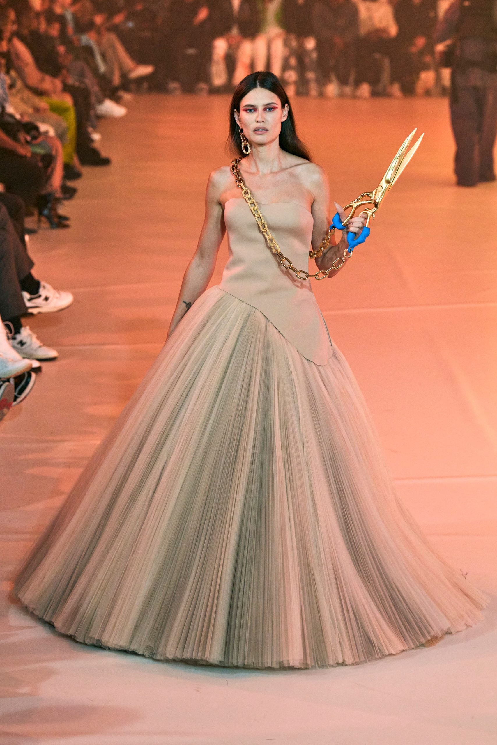 off white mixer.hr 81