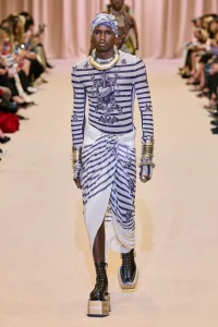 00006-jean-paul-gaultier-fall-2022-couture-credit-gorunway