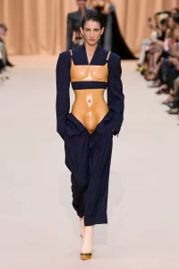 00020-jean-paul-gaultier-fall-2022-couture-credit-gorunway