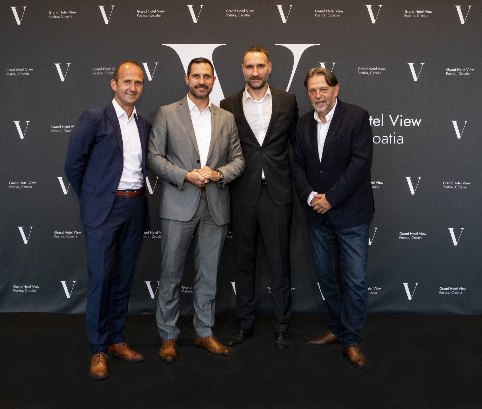 Grand hotel View - Ivan Safundžić, Tonči Glavina, Miroslav Pelko, Goran Hanžek