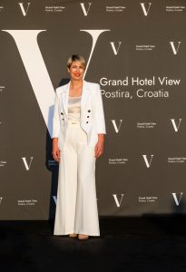 Grand hotel View - Ivona Buljević