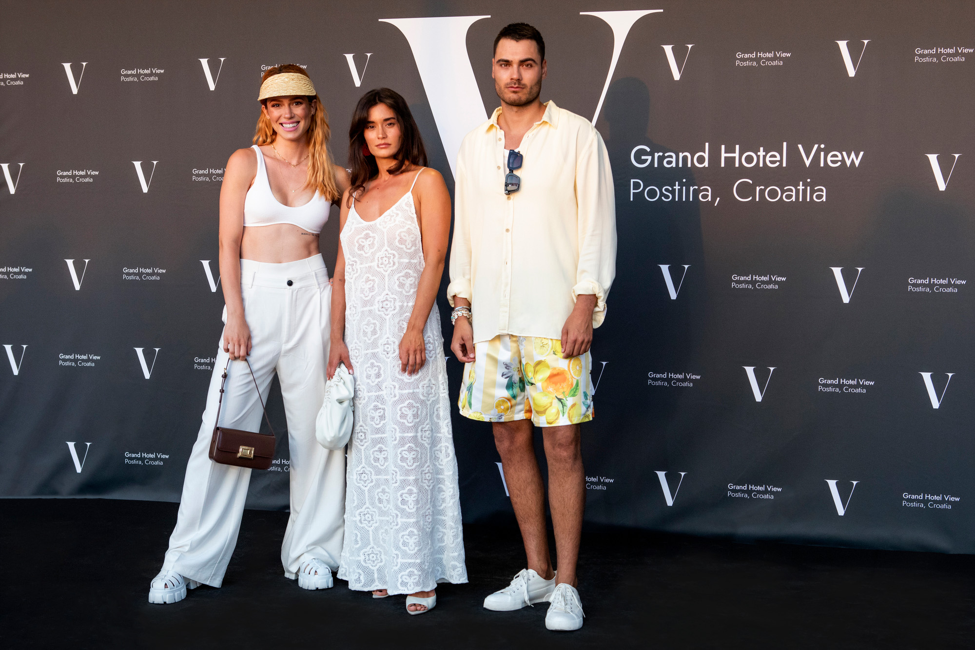 Grand hotel View - Paula Sikirić, Ivana Pirizović, Marko Medić