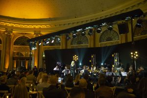 9. Jelena Rozga - Minut Srca Mog